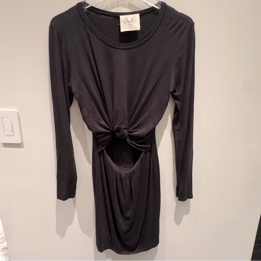 Fantastic Fawn Black Knot Cut Out Front Dress Size Small Women’s